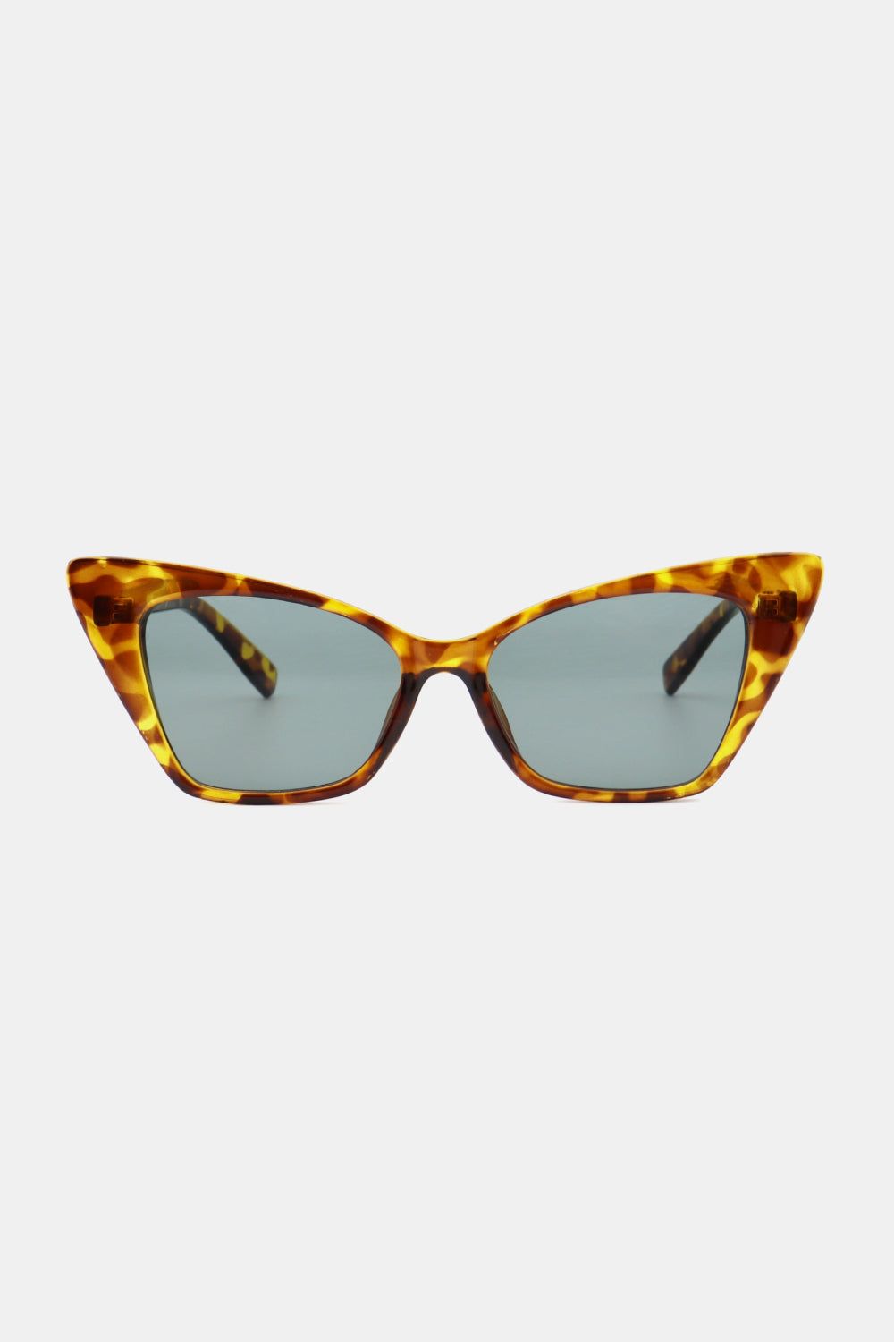 LunaLuxe Cat Eye Sunglasses