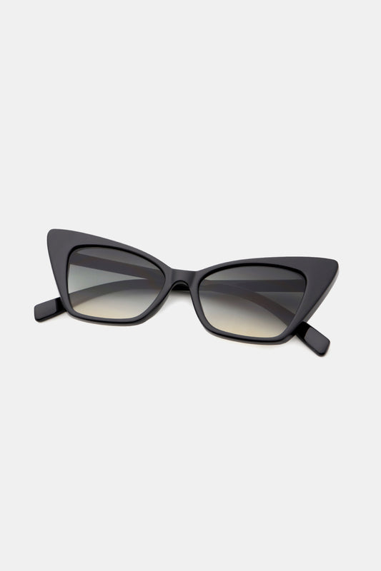 LunaLuxe Cat Eye Sunglasses