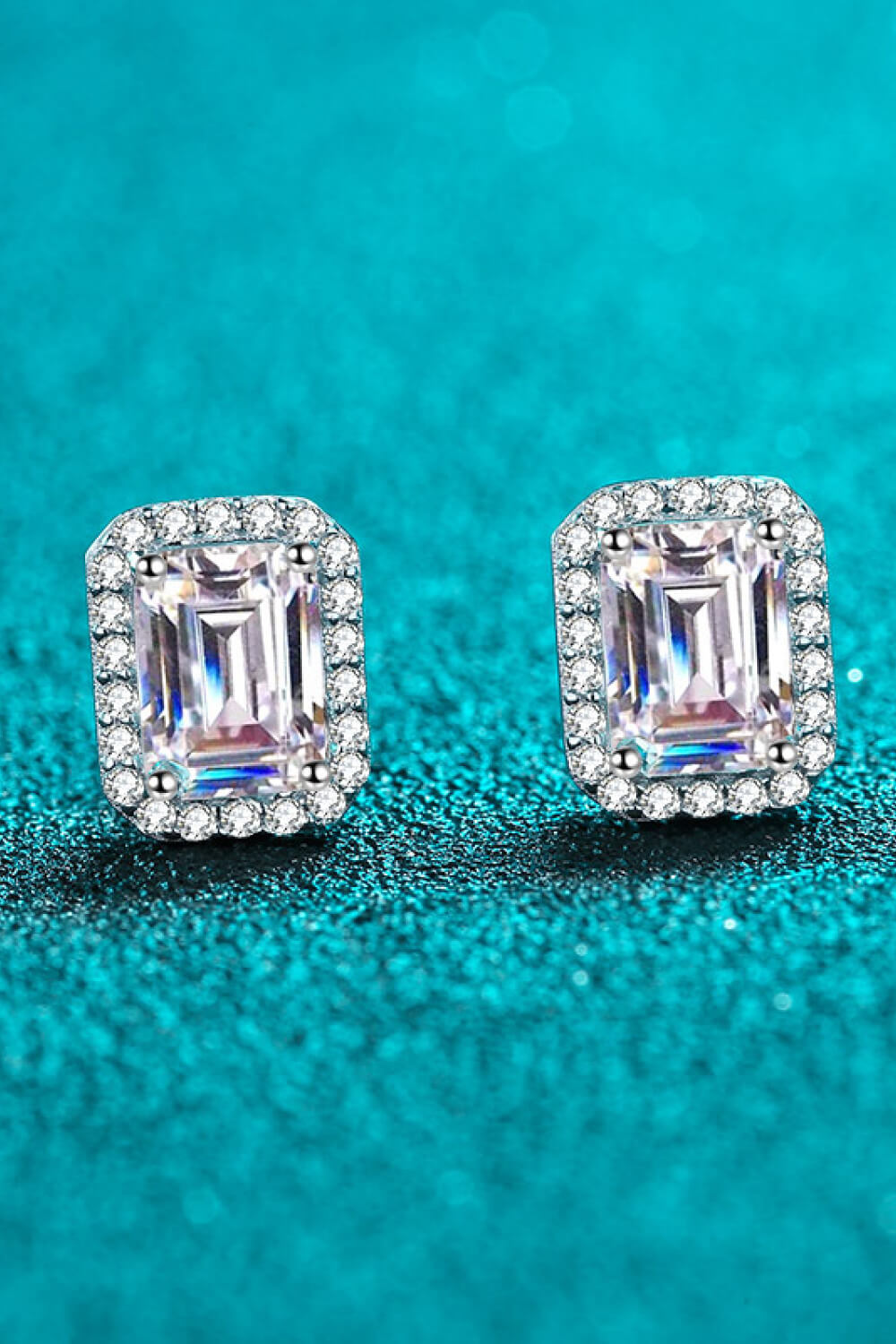 1 Carat Moissanite Rhodium-Plated Square Stud Earrings - Cheeky Chic Boutique