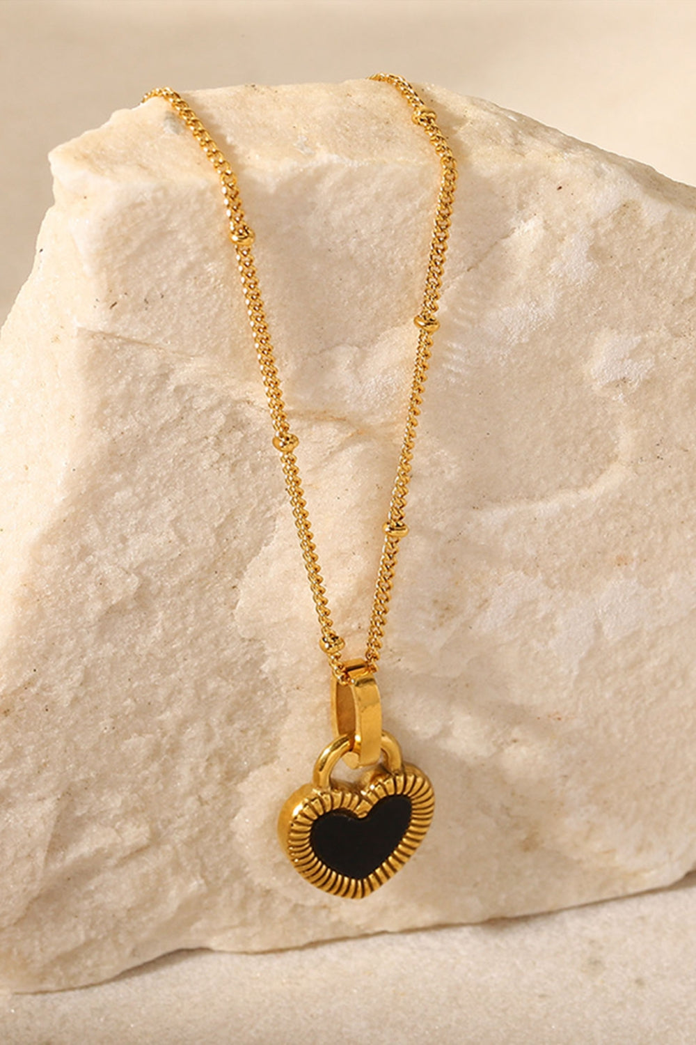 Contrast Heart Pendant Necklace - Cheeky Chic Boutique