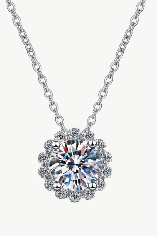 Flower-Shaped Moissanite Pendant Necklace - Cheeky Chic Boutique